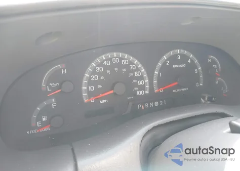 2002 Ford F-150 Lariat/Xlt from USA, damaged, VIN 1FTRW08L62KE06120